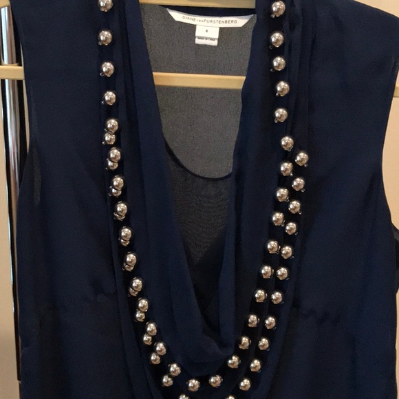 Diana VonFursentenberg beaded sleeveless top - Picture 2 of 5